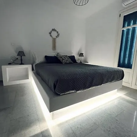 Grekon Sun Paros Ambelas